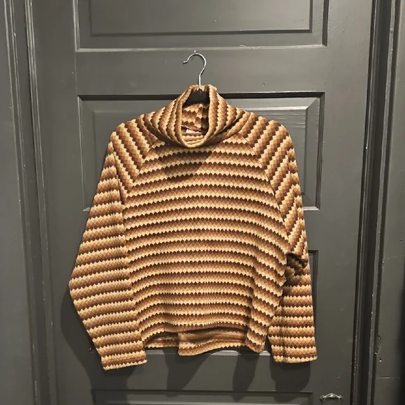 OGL Brown and Tan Turtleneck Sweater Classic Knit Design - Picture 1 of 5